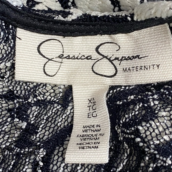 JESSICA SIMPSON Maternity lace Applique on netting ruched side back zip top XL - Picture 8 of 10